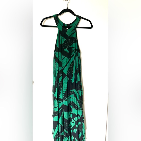 Manaola Maxi Dress - Picture 2 of 5